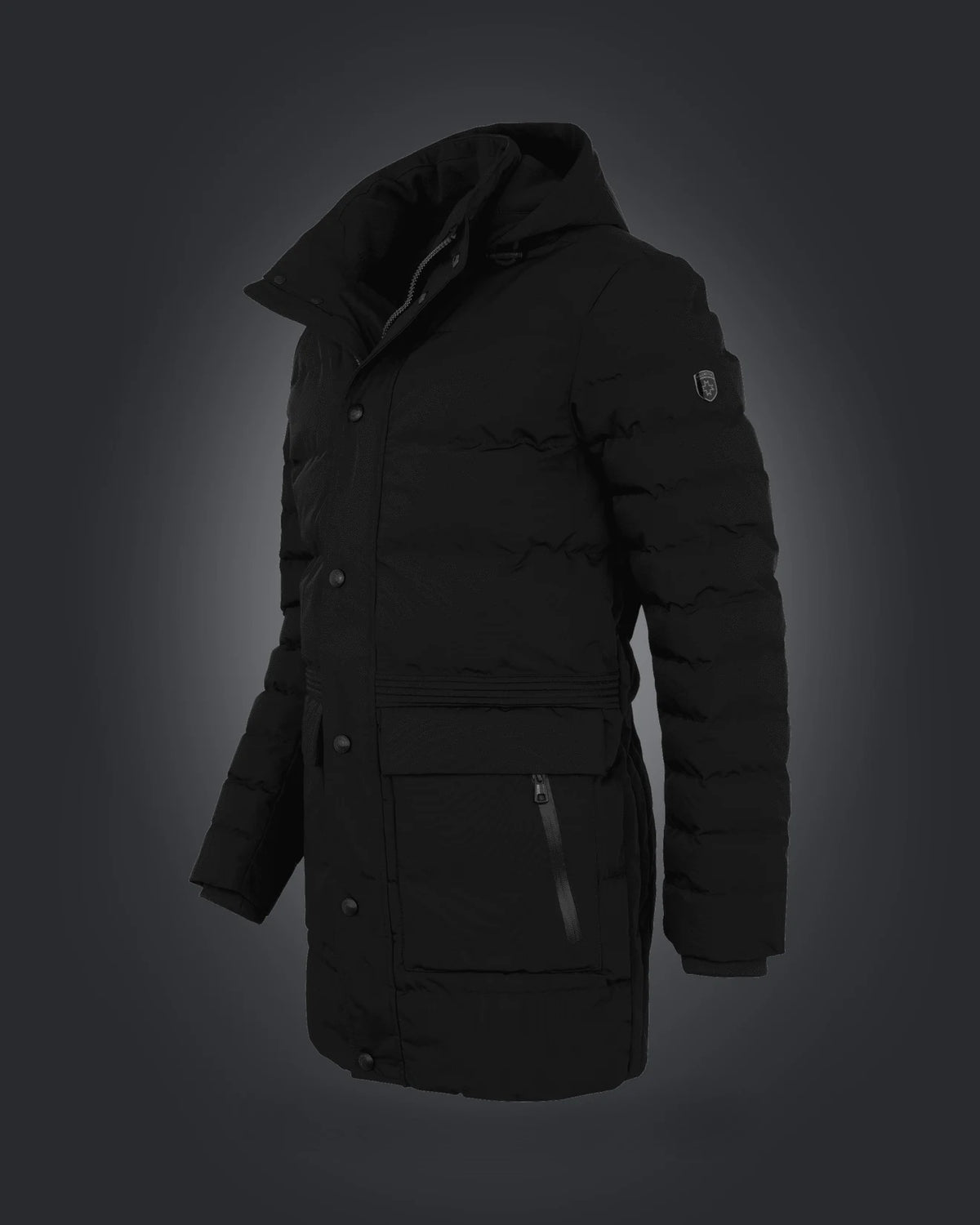 Levante,870,Schwarz